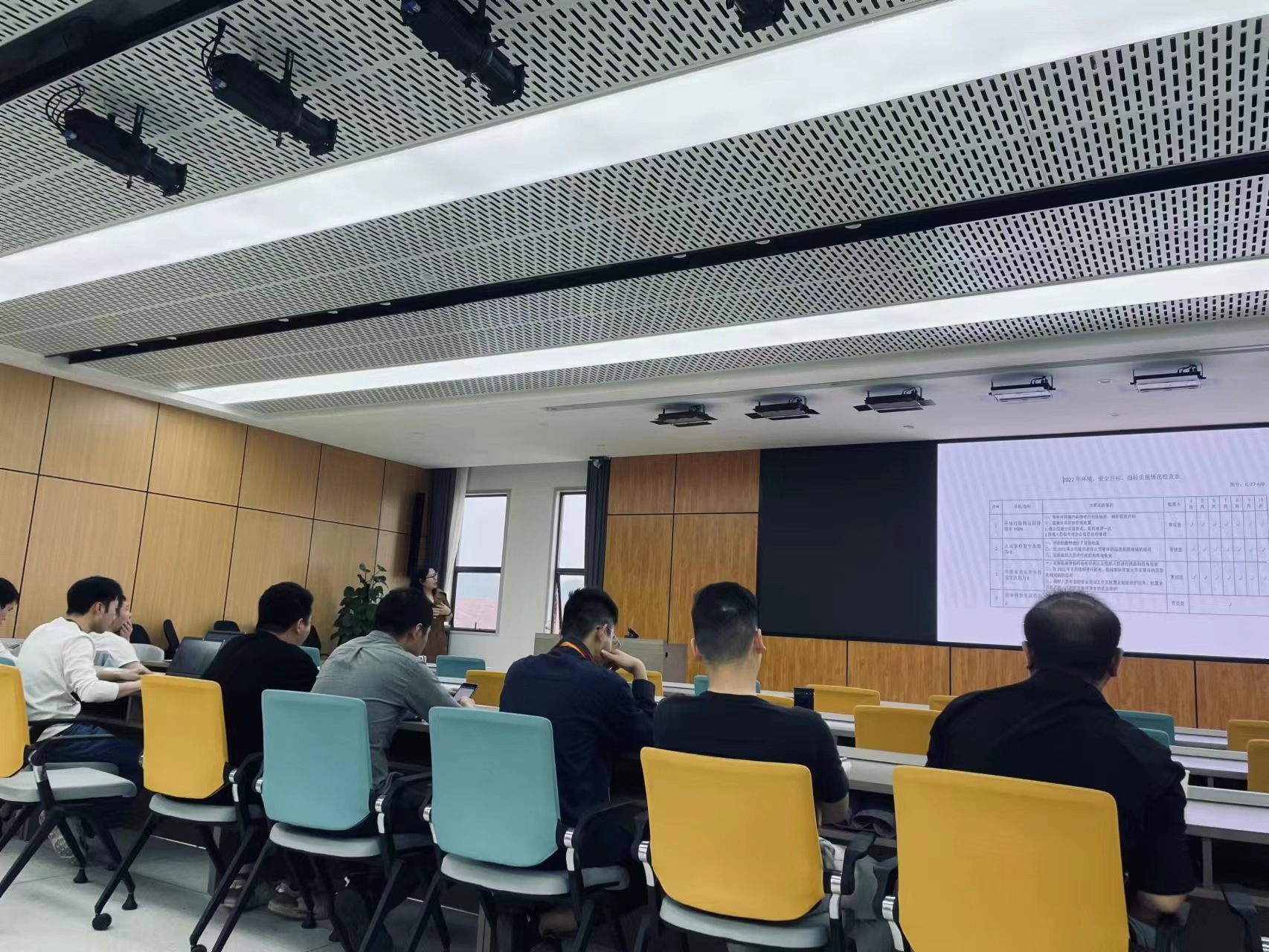 1682232858994157.jpg 3.jpg